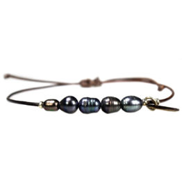 Enkelbandje Basic B6 – Zwarte parels – bruin leer – Sterling Zilver