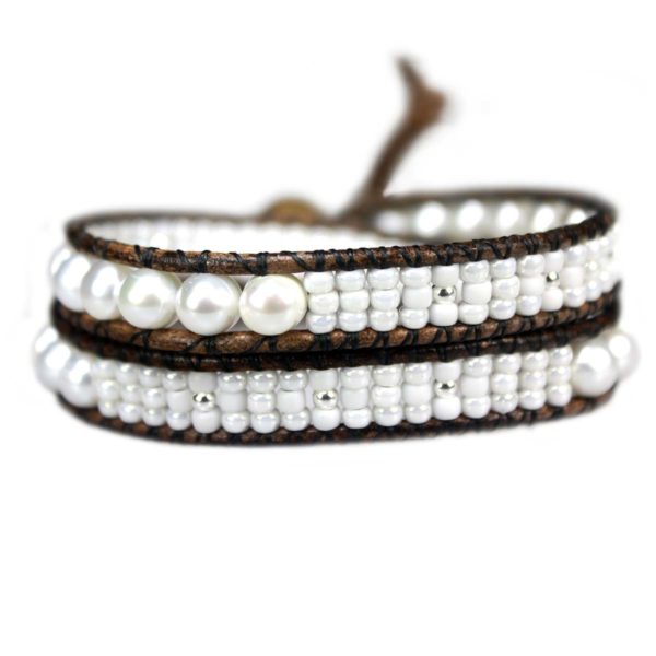 Wikkelarmband Classic B6 – witte Parels – vintage Leer – Tsjechisch glas – Sterling Zilver