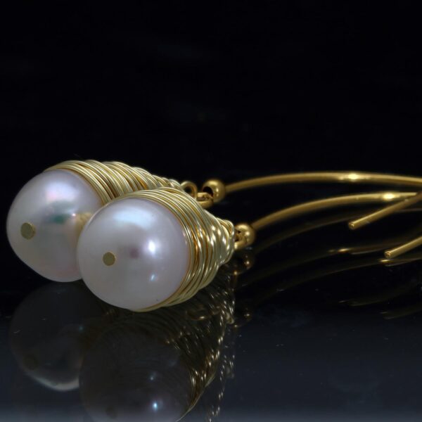 Oorbellen Wrap Wire B11 – 24K Verguld Sterling Zilver – Witte Parels