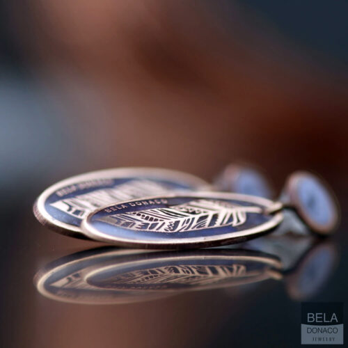 Oorbellen Native Art – Donker Blauw – Brons – Resin Art