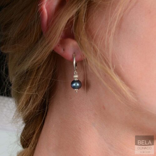Oorbellen Pearl collection B9 – Sterling Zilver – Blauwe Parels