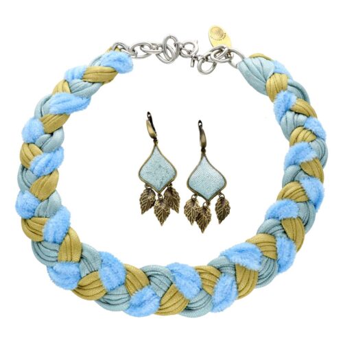 Set gevlochten ketting met blauw resin oorbellen